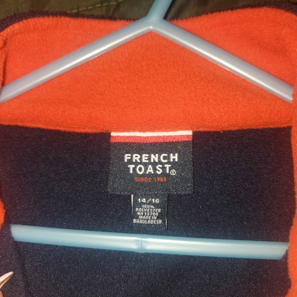 Fleece jacket. Very warm. Sz 14/16 - Picture 2 of 4